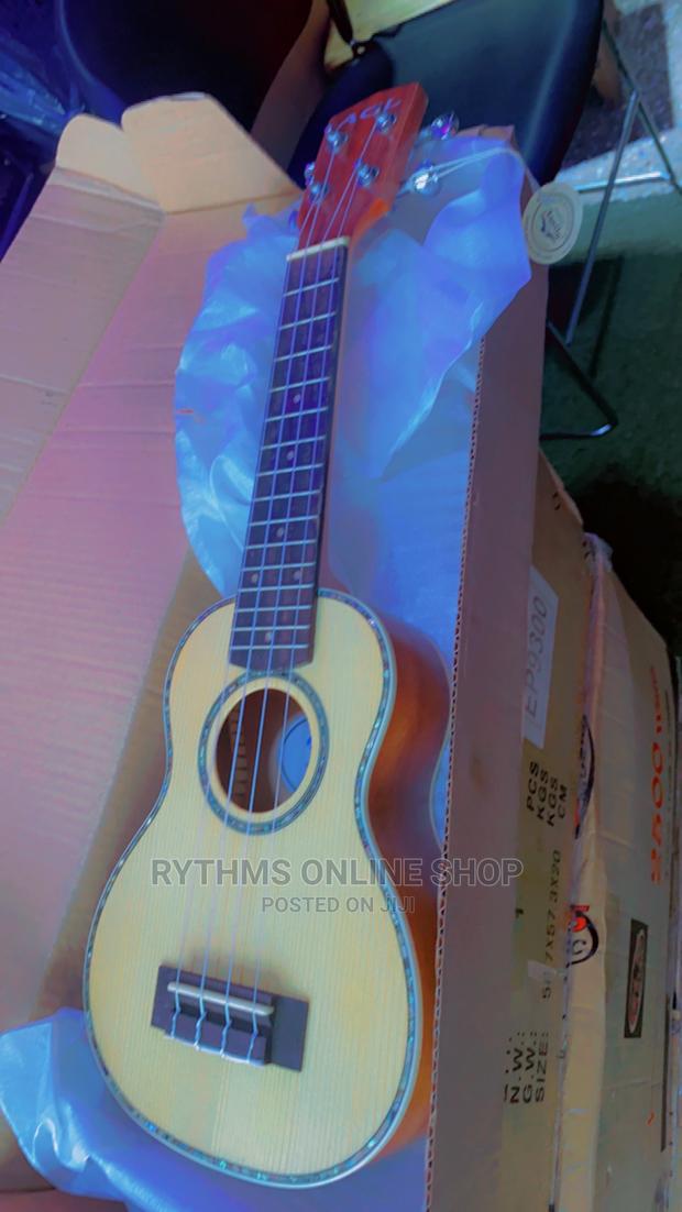 Ukulele Soprano · Photo 1