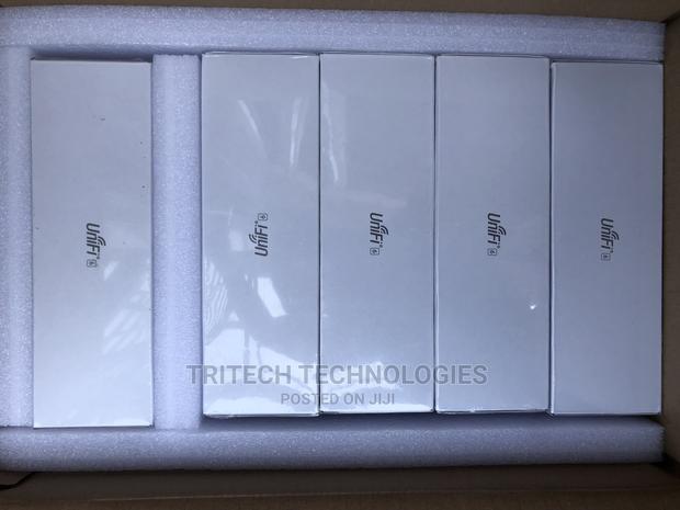Unifi U6-Pro Ubiquity · Photo 2