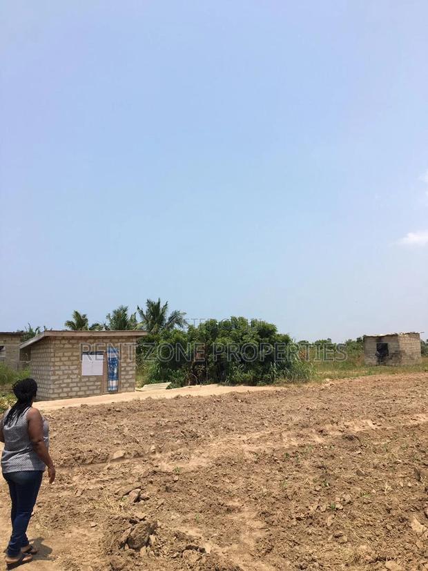 Beach Land for Sale · Photo 2