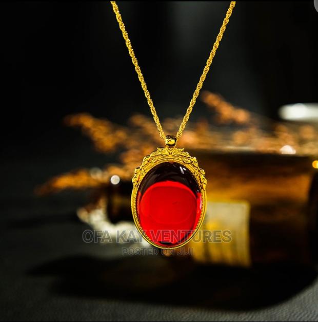 Fashion Necklace Red and Blue · Photo 2