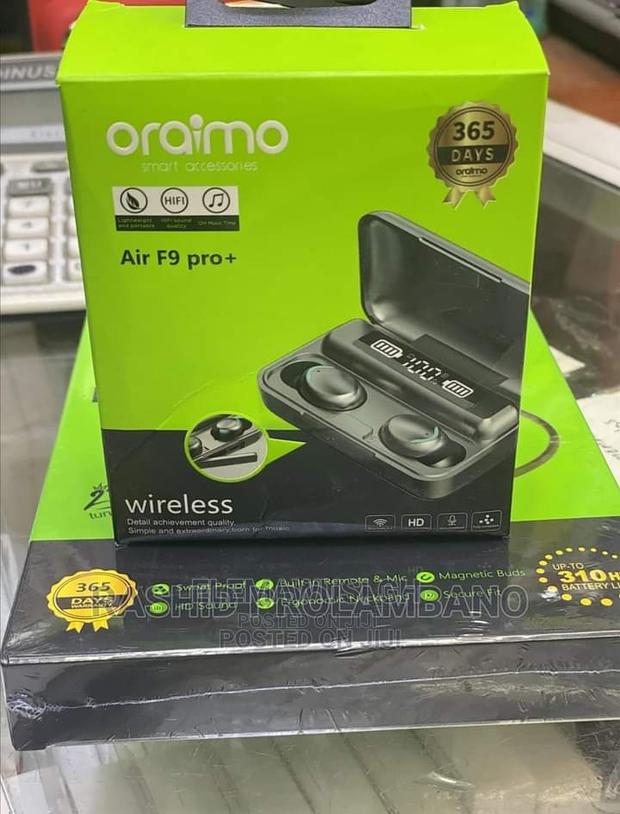 Oraimo F9pro Plus Wireless Earbuds + Power Bank · Photo 3