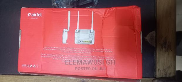 4G Universal Router (Rechargeable) · Photo 2