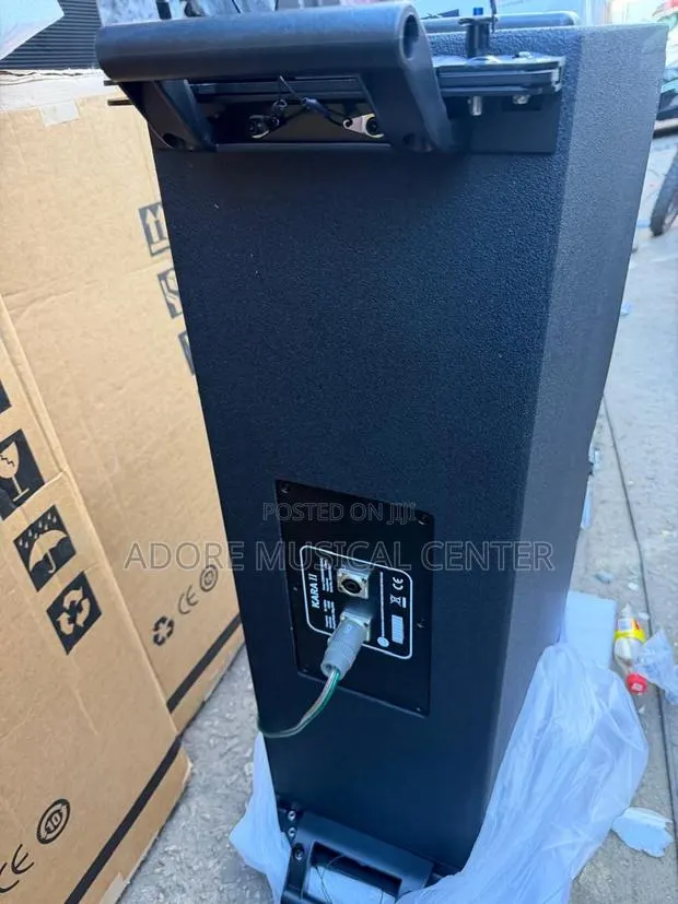 Karaii All Black Line Arrays Speaker 12inches · Photo 1