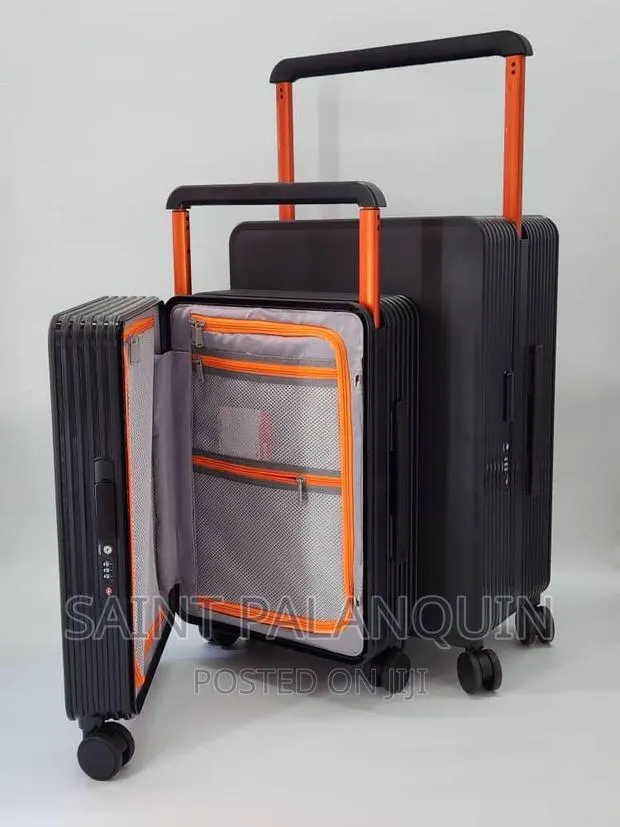 Traveling Luggages · Photo 1