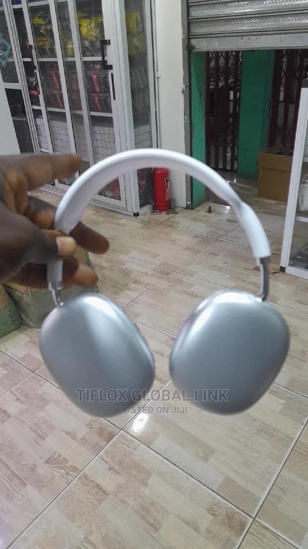 P9 Bluetooth Headset (UK ) · Photo 2