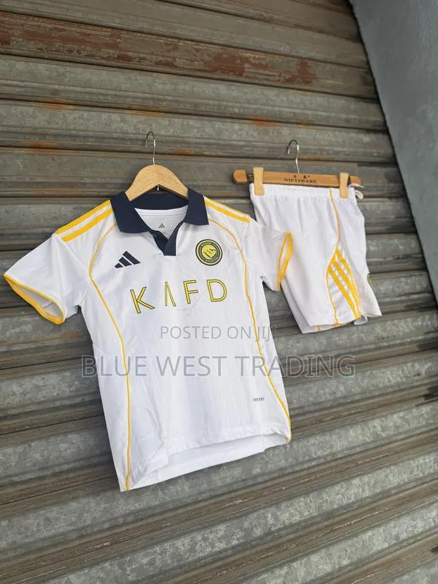 Al Nassr 2025/2026 Jersey For Kids _ Al Nassr 2025/2026 Kids Jerseys · Photo 1