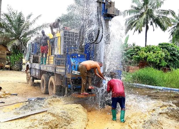 Bore Drilling · Photo 2