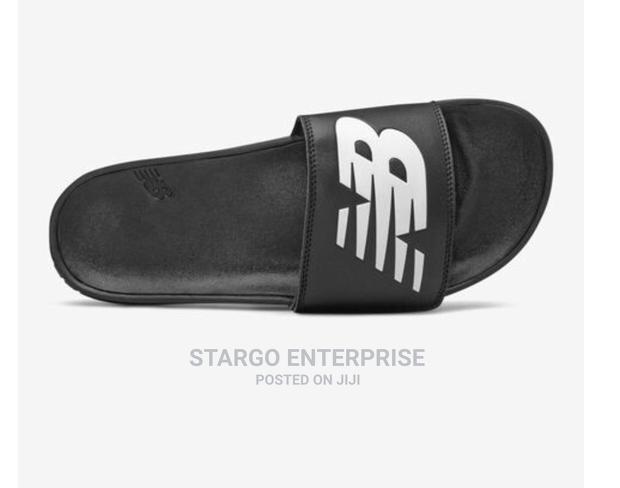 New Balance Slide · Photo 1