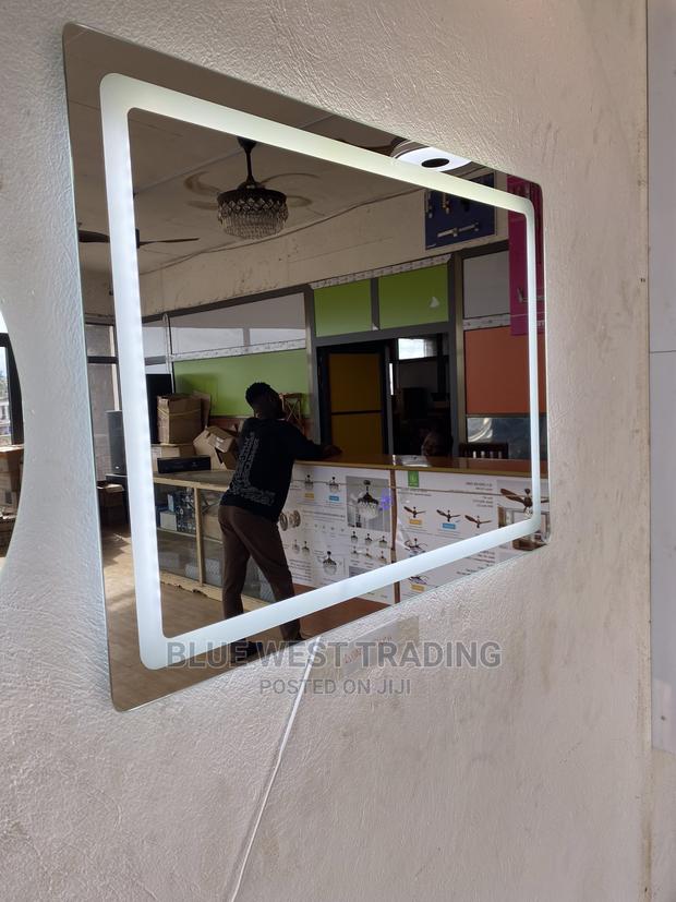 Brand New LED MIRROR · Photo 4
