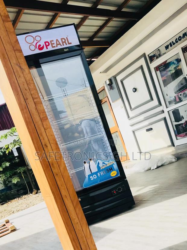 Affordable Pearl PVC46 , 318 Litres Display Fridge · Photo 1
