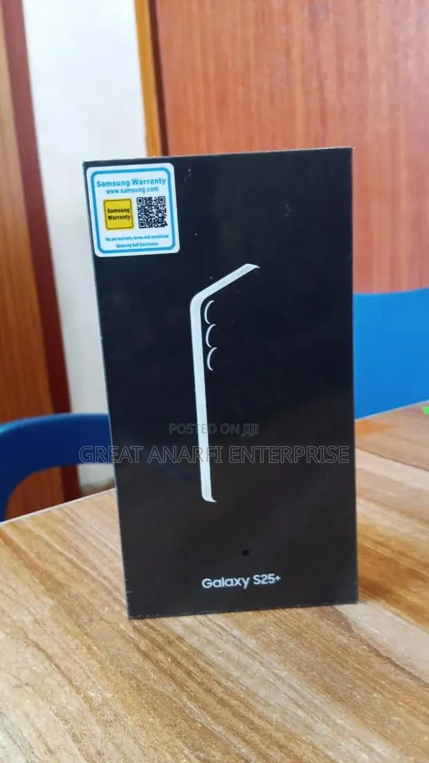 New Samsung Galaxy S25+ 256 GB Black · Photo 1
