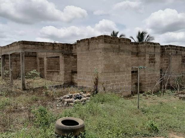 4bdrm House in Kasoa for Sale · Photo 1