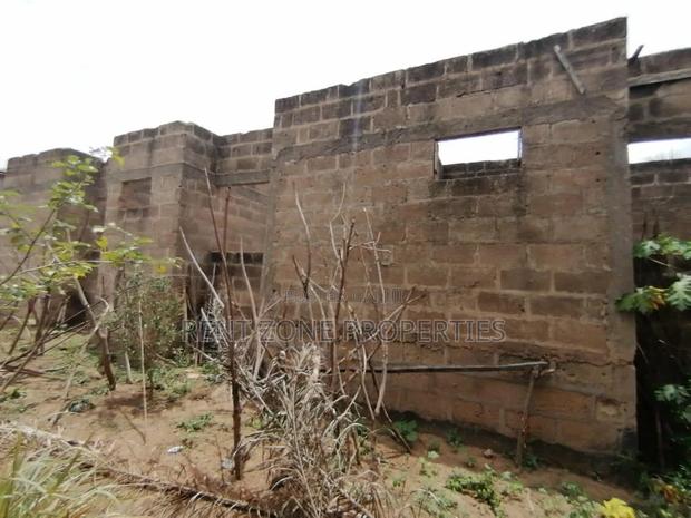 4bdrm House in Kasoa for Sale · Photo 8