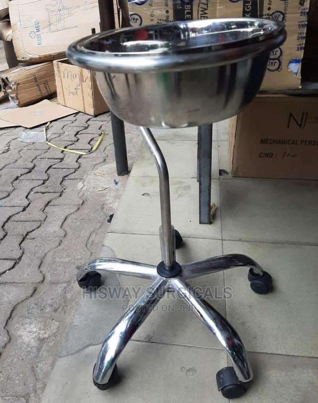 Wash Hand Bowl With Stand Single · Photo 1