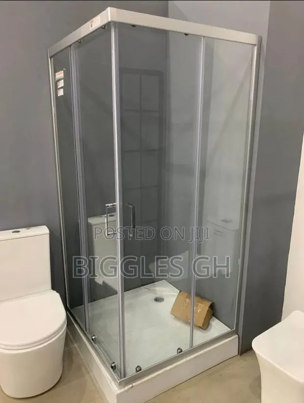 Clear Glass Shower Cubicle- 90×90 · Photo 1