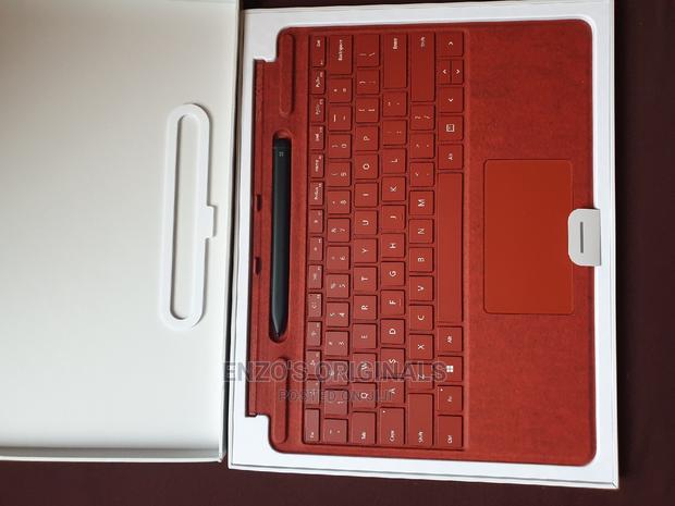 Surface Pro 8, 9, X and 11 Keyboard Type Cover With Pen Slot New · Photo 2