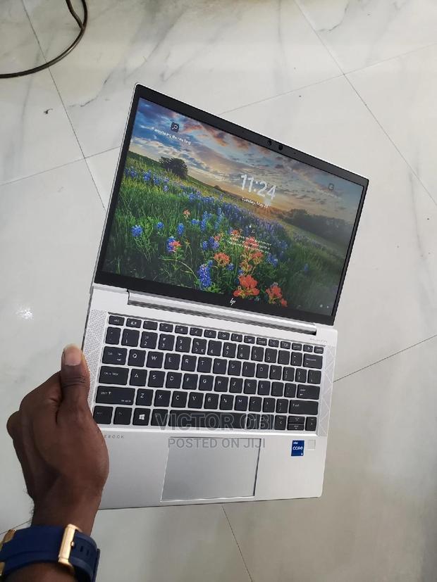 Laptop HP EliteBook 830 G8 16GB Intel Core I5 SSD 512GB · Photo 6