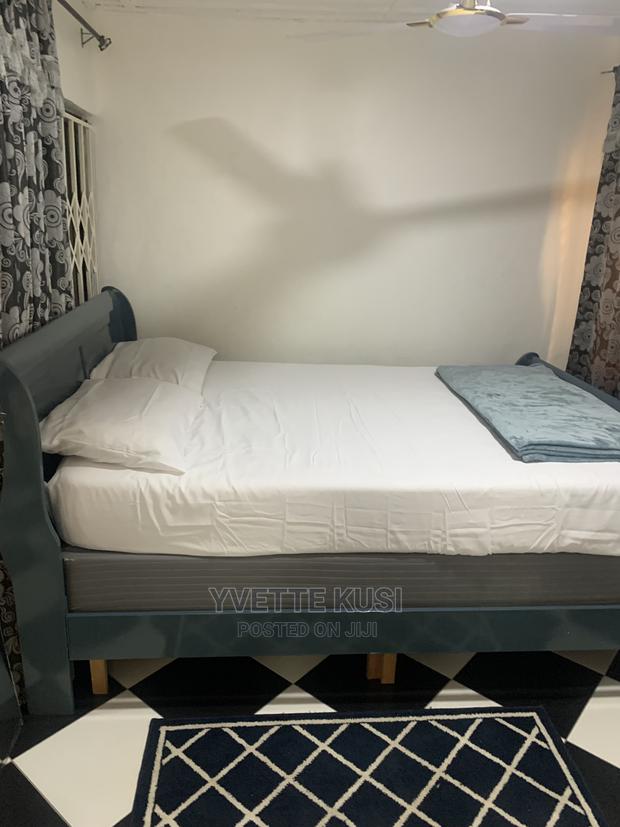 Short Stay Apartment · Photo 2