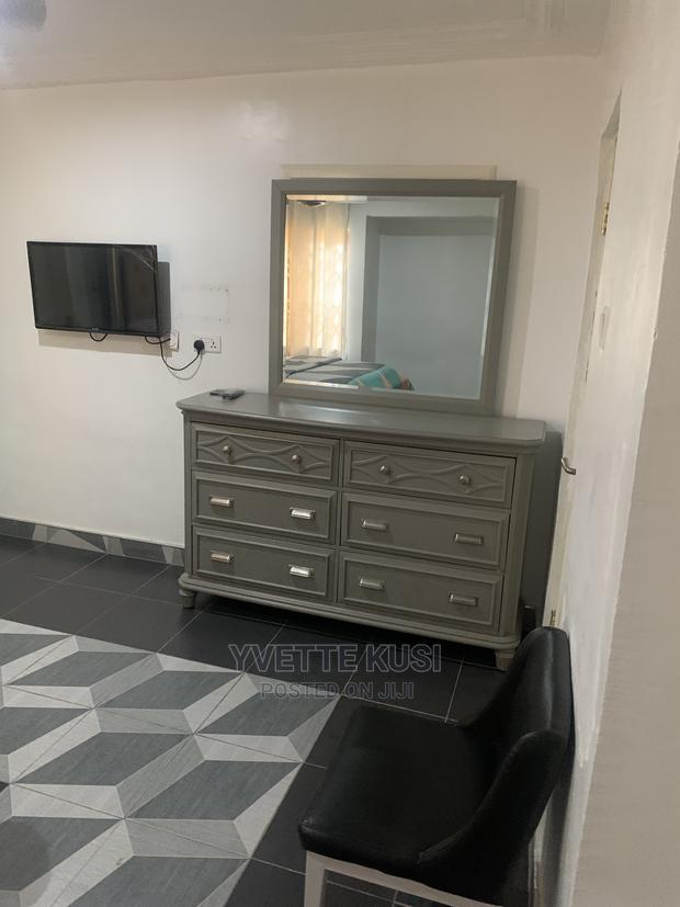 Short Stay Apartment · Photo 3