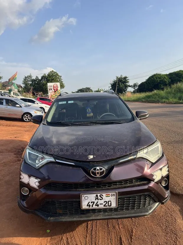 Toyota RAV4 XLE 4dr SUV (2.5L 4cyl 6A) 2014 Burgundy · Photo 1
