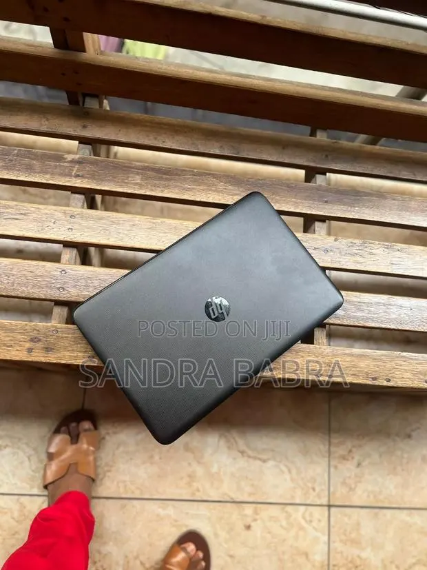 New Laptop HP Pavilion 15 4GB Intel HDD 500GB · Photo 1