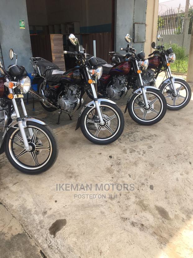 New Haojue HJ125-8K 2023 Red