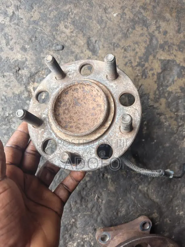 Dodge Calliber Back Hub 2005 to 2018 · Photo 1