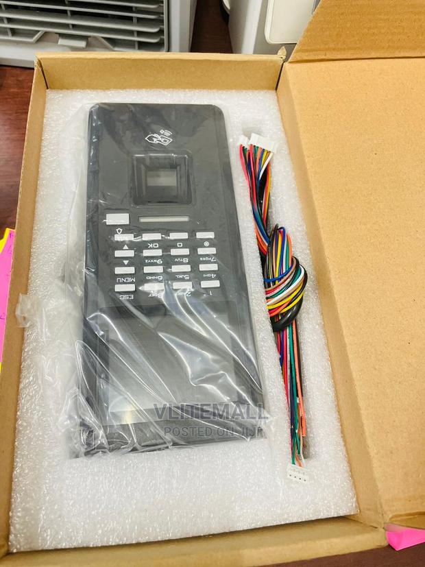 Fingerprint Time Attendance Machine (KK-F18) · Photo 3