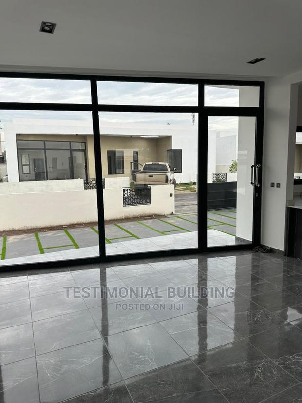 3bdrm House in Testimonial Building, East Legon for Sale · Photo 5
