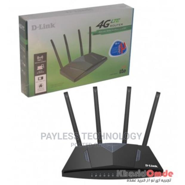 D Link DWR M960 4g Wireless Universal Routers · Photo 1