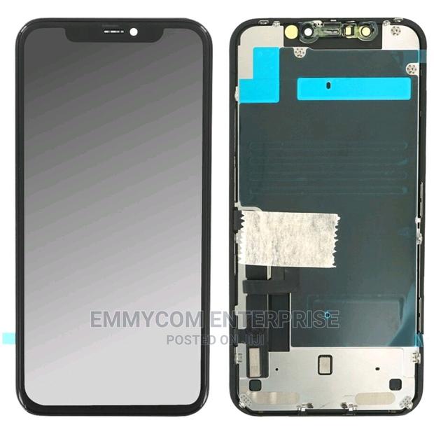 iPhone 11 Screen With Instant Replacement · Photo 1