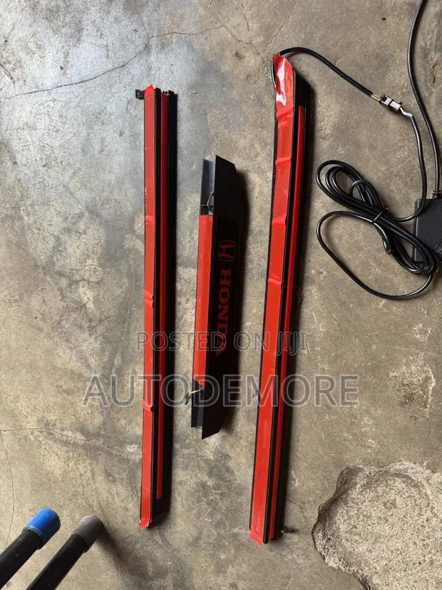 Universel Boot Led for All Cars · Photo 1