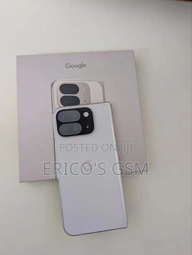 New Google Pixel 9 Pro Fold 256 GB White · Photo 1