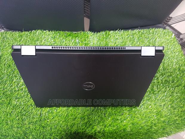 New Laptop Dell Latitude 7390 8GB Intel Core i5 SSD 256GB · Photo 3