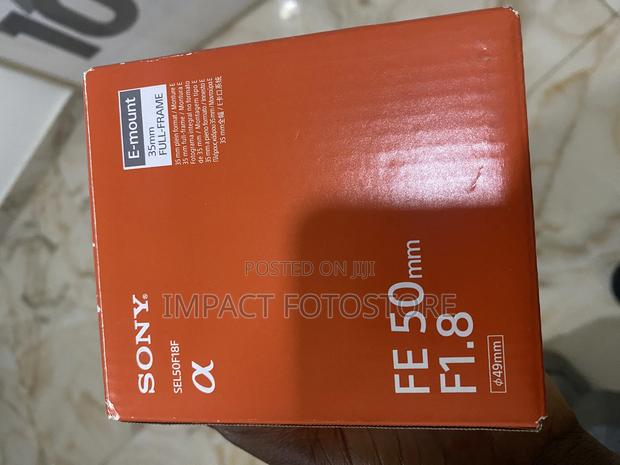 Sony E 50mm F/1.8 Lens (Black) · Photo 1