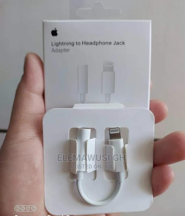 Original Lightning to Headphone Jack Adapter · Photo 2
