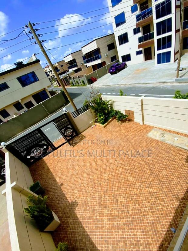 3bdrm House in Oyarifa, Adenta for rent · Photo 3