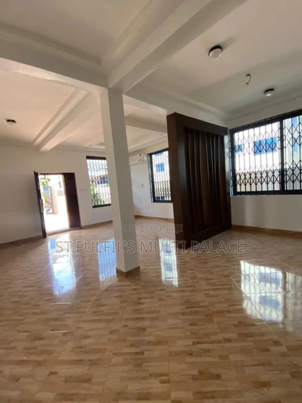 3bdrm House in Oyarifa, Adenta for rent · Photo 6