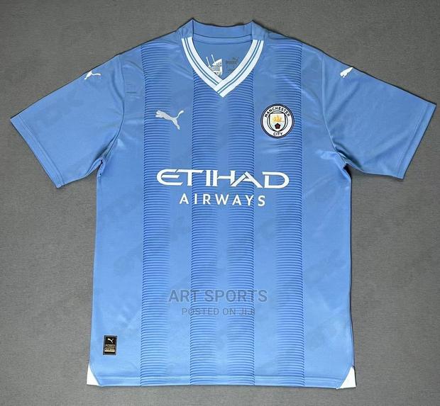 23/24 Manchester City Home Jersey · Photo 1