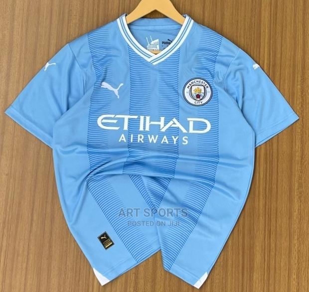 23/24 Manchester City Home Jersey · Photo 2