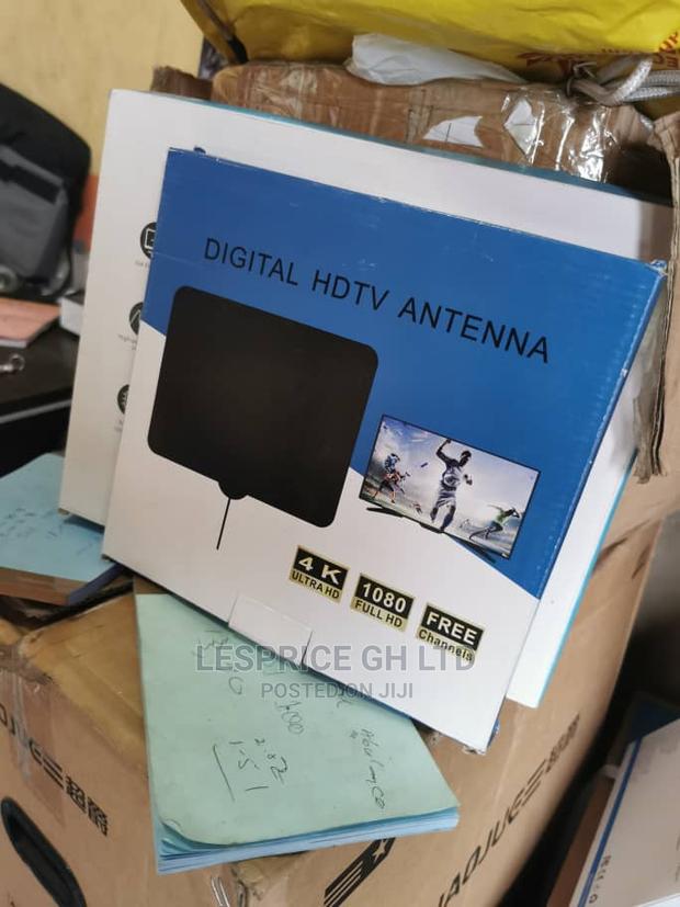 Good Looking Digital HDTV Antenna · Photo 1