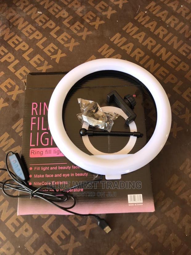 Ring Light 10 Inches · Photo 1