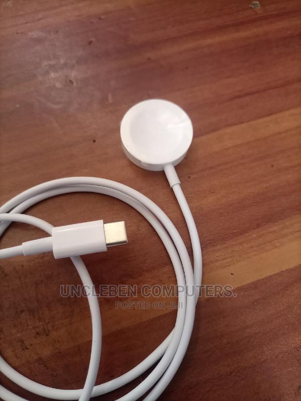 Apple Watch Charger · Photo 6