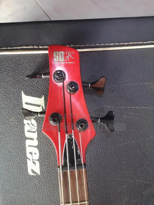 Active Ibanez SR800LE Electric Bass Guitar · Photo 1
