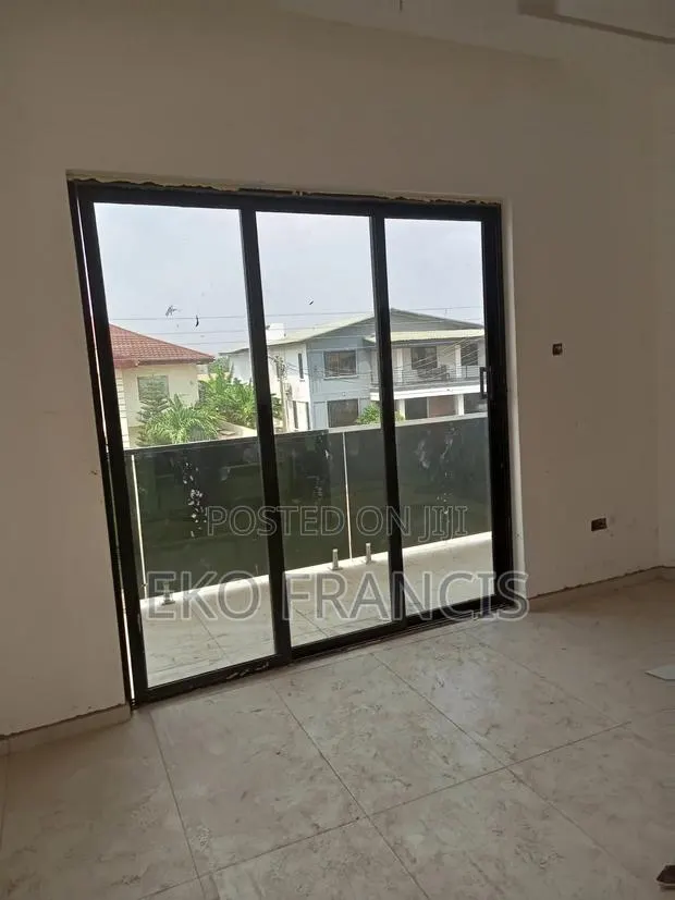Sliding Framed Door. · Photo 1