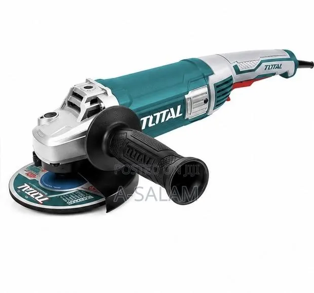 TOTAL 2600W Angle Grinder · Photo 1