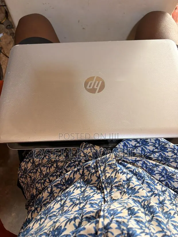 Laptop HP Pavilion 15 8GB Intel Core i7 HDD 750GB · Photo 1