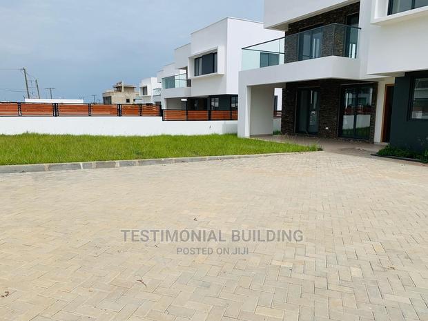 5bdrm House in Testimonial Building, East Legon for sale · Photo 7