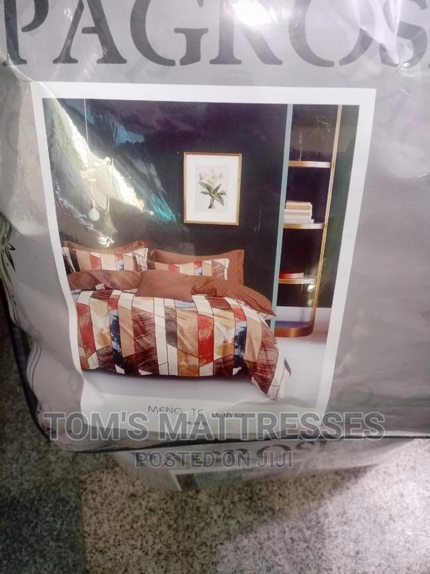 Duvet 6 Pieces Set · Photo 3