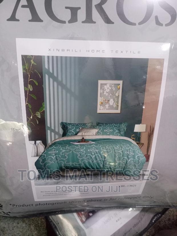 Duvet 6 Pieces Set · Photo 4